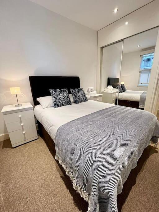 Spacious 2Bed/2Bath Flat Next To London Eye ภายนอก รูปภาพ